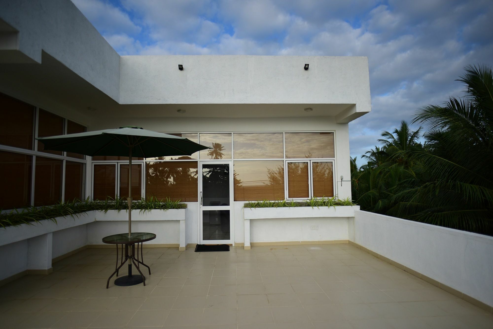 Bliss Apartment Hikkaduwa Luaran gambar